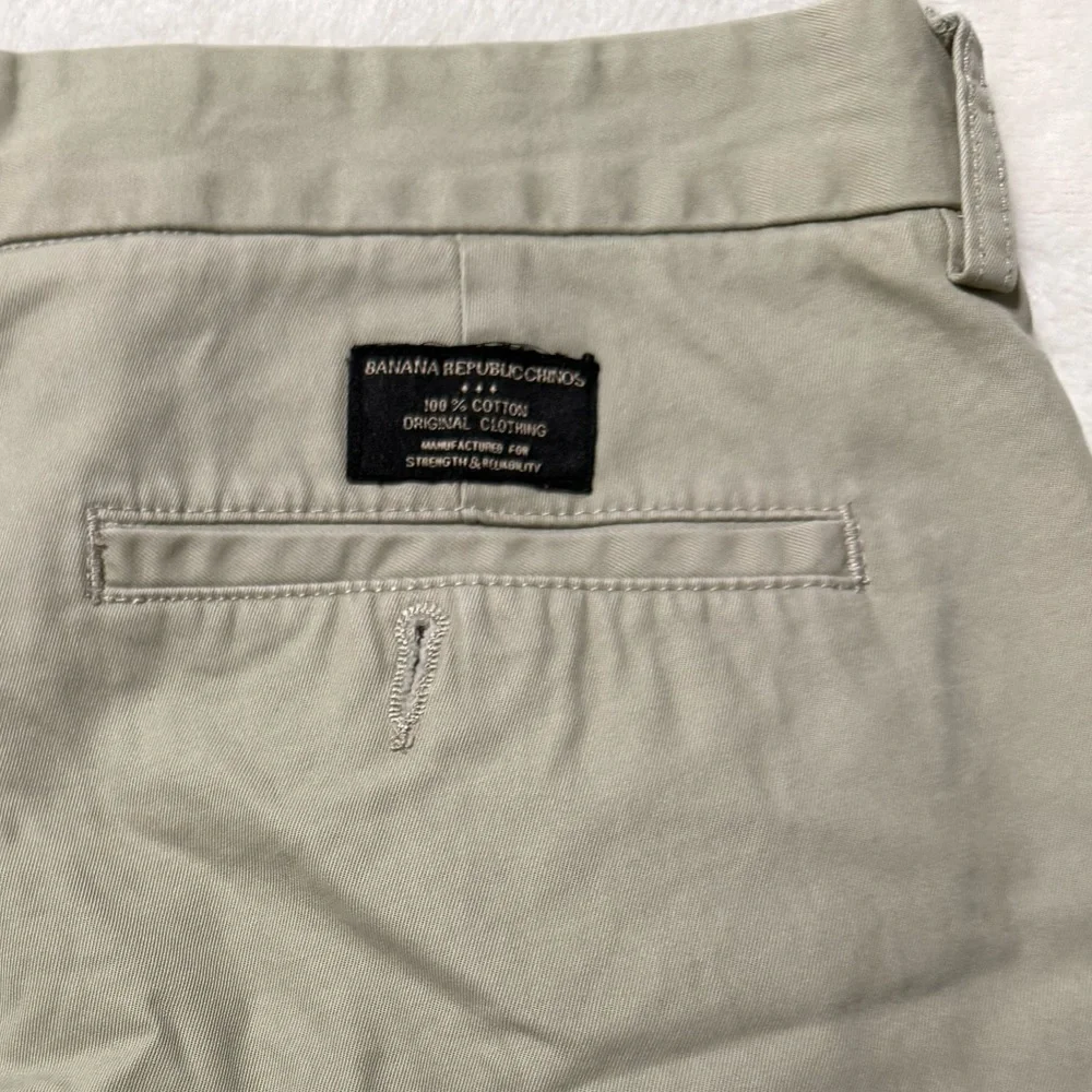 Banana Republic Men's Light Gray Chinos Stile Gavn Size  34/30